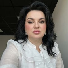 Селезнева Инна